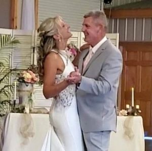 Meet your Posher, Adele